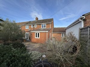 Rear- click for photo gallery